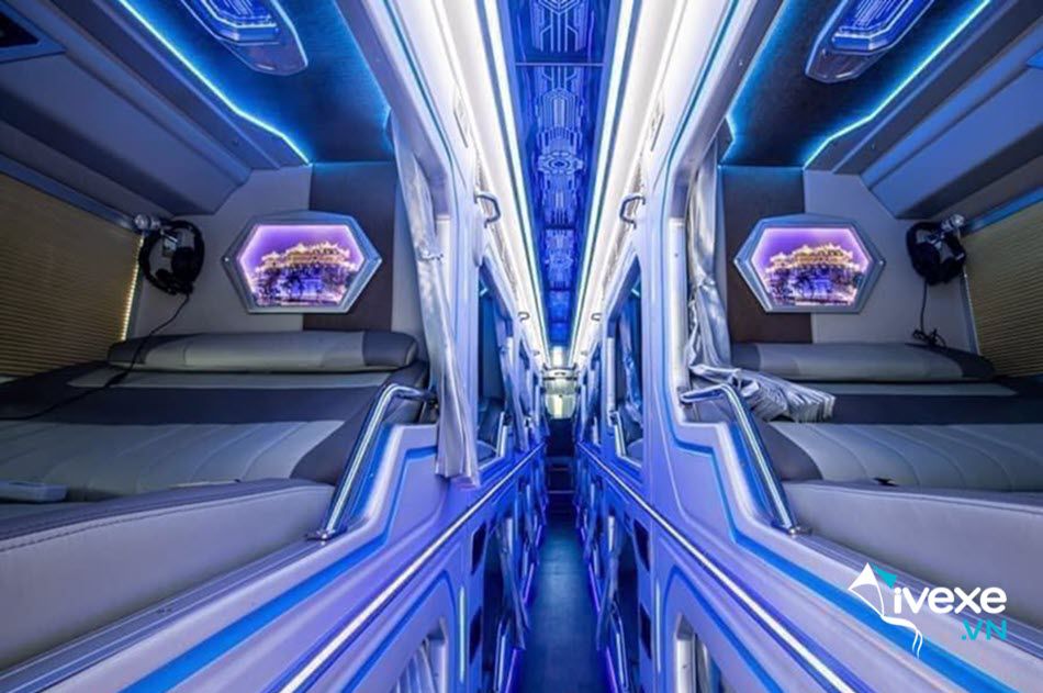 Dòng xe Limousine 22 phòng đôi Vip của xe khách Thủy Ngân