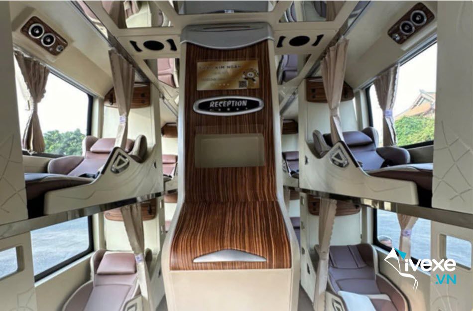 Tiện ích xe Limousine 32 phòng của xe khách Thảo Kim Ngân Tây Ninh