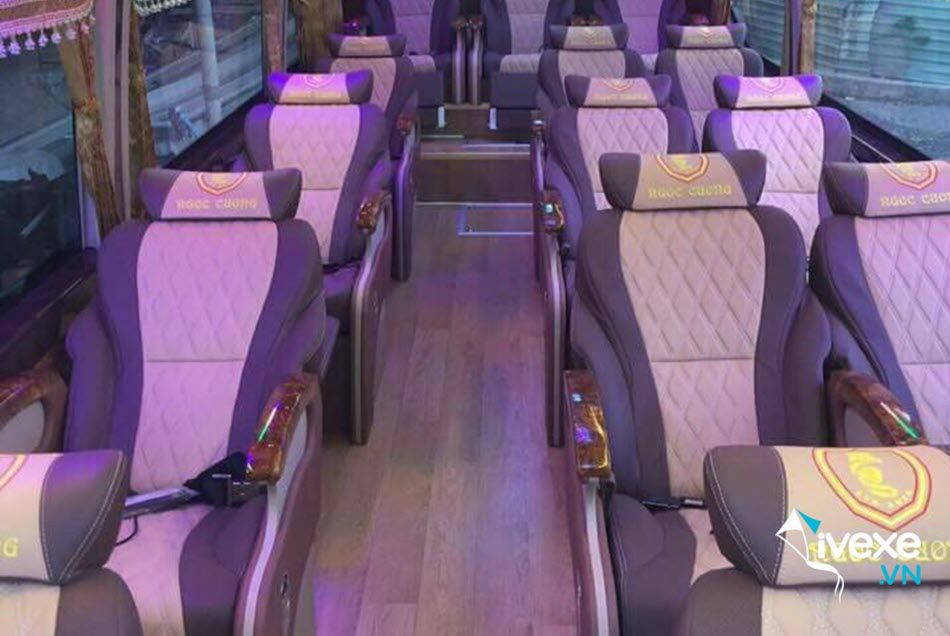Tiện ích xe ghế ngã Limousine của xe khách Ngọc Cường Hà Giang