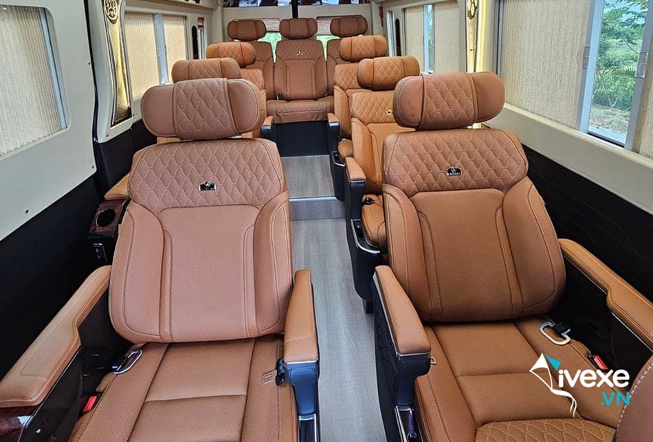 Tiện nghi xe Limousine 11 chỗ của xe Tràng An Limousine