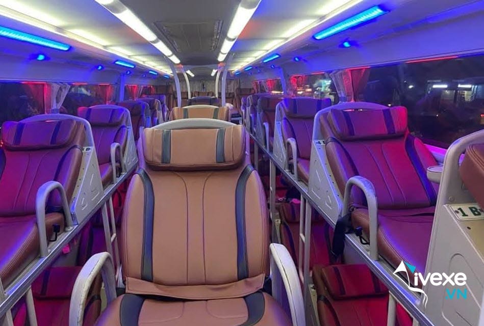 Dịch vụ xe giường nằm 44 chỗ của xe khách Mỹ Nhung Bạc Liêu