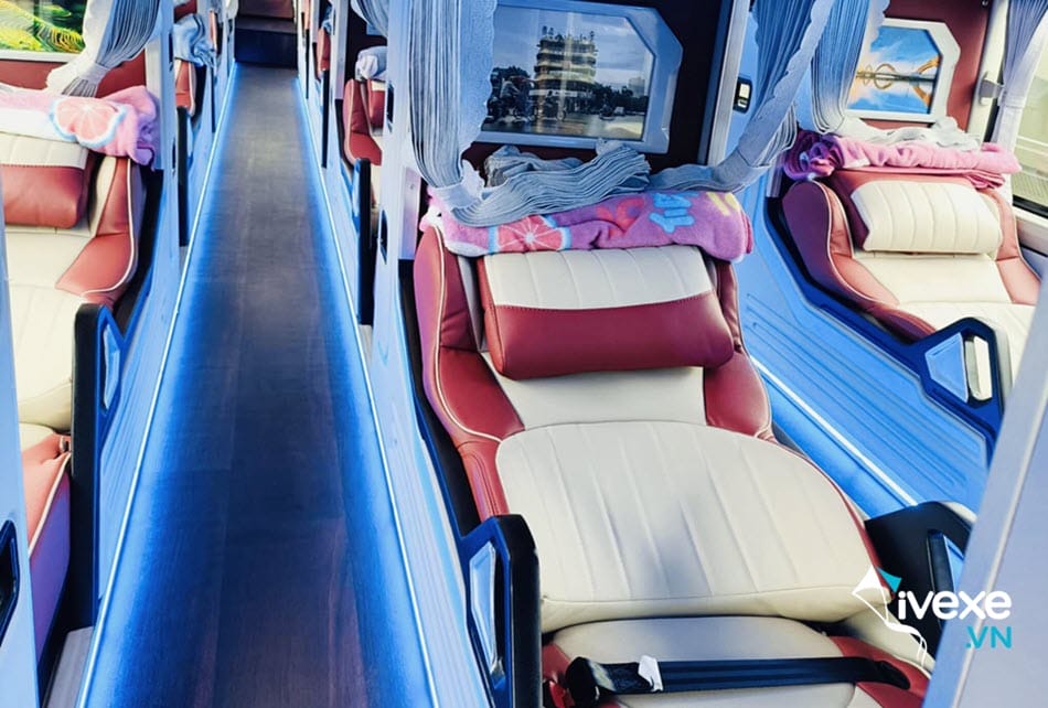 Tiện ích xe Limousine 34 phòng của xe khách Cô Hai