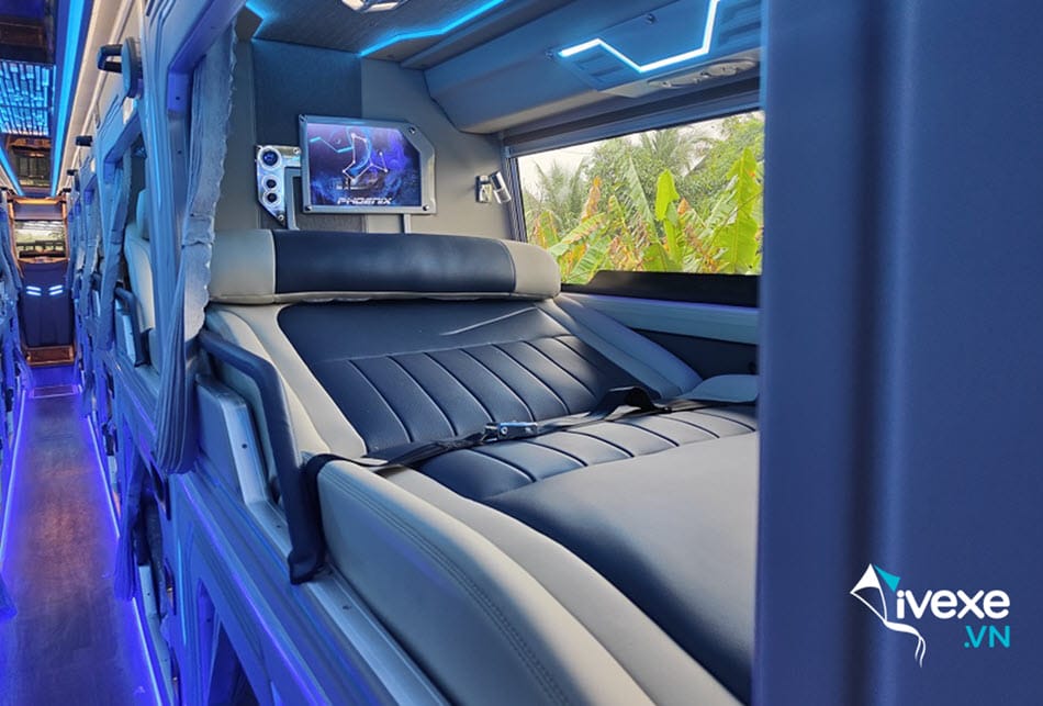 Dòng xe giường nằm Vip  22 phòng của nhà xe Tuấn Tú