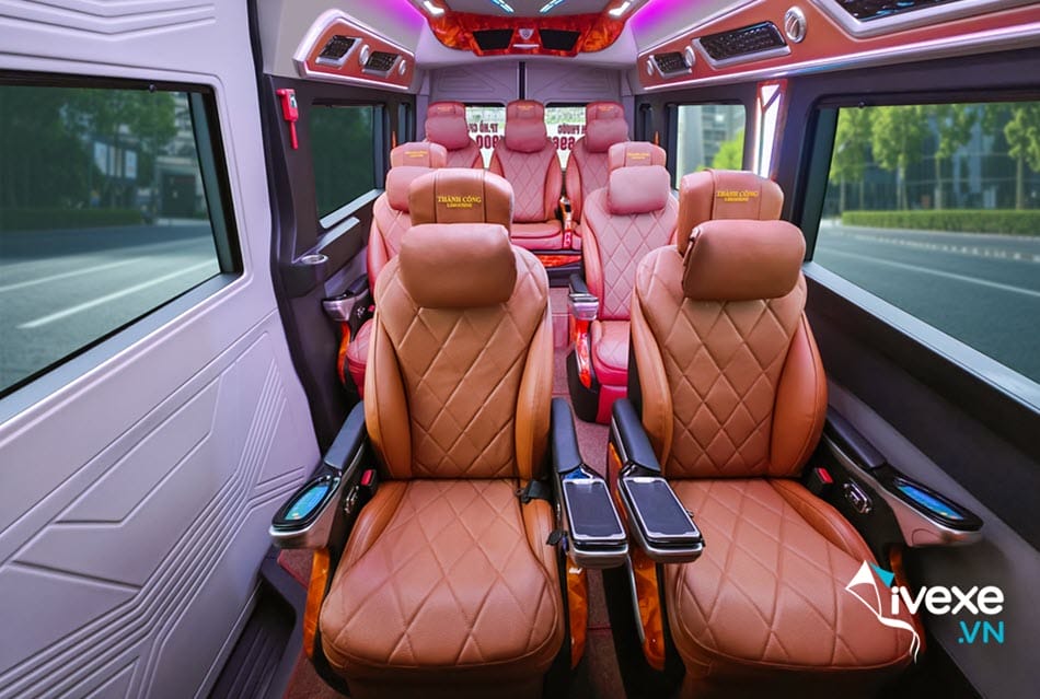 Dòng xe Limousine 9 chỗ Vip của nhà xe Thành Công bình Phước