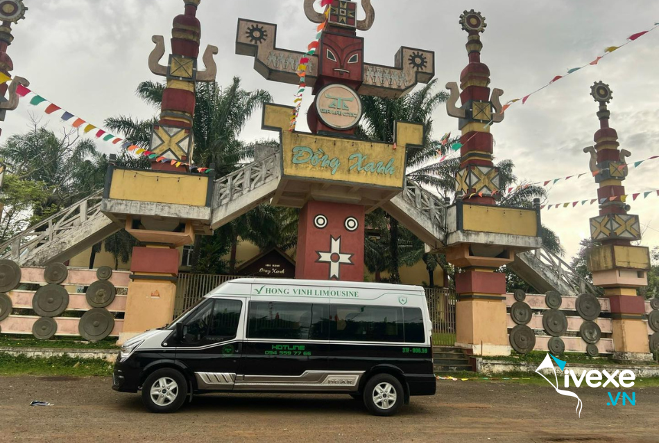Nhà xe Hồng Vinh Limousine tuyến Vinh - Nghệ An đi Hà Nội