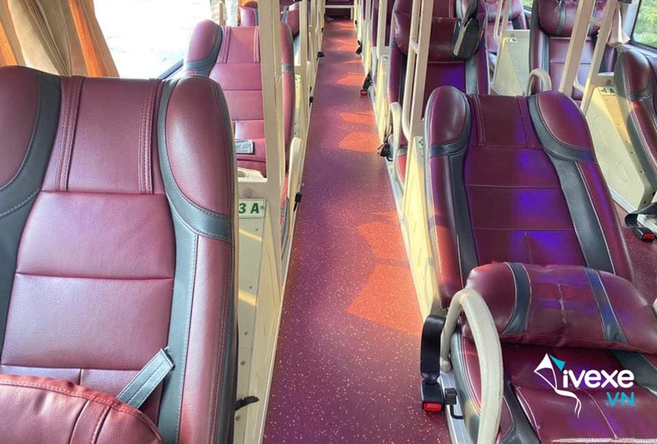 Nội thất xe giường nằm 45 chỗ của xe Hải Phượng Yên Bái đi Hà Nội