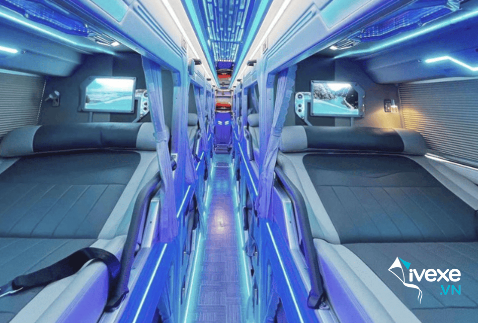 Thiết kế sang trọng xe Limousine 22 phòng của xe Bình Thảo