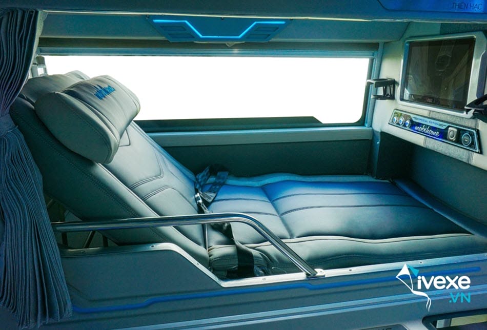 Tiện ích xe Limousine 24 phòng của xe khách Dũng Thủy Express