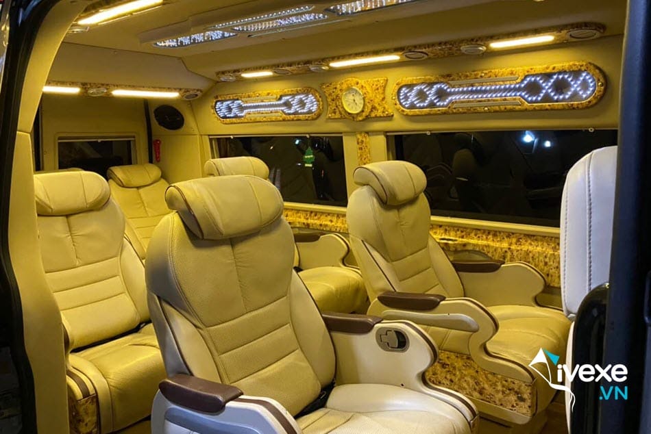 Tiện nghi sang trọng xe Limousine 9 chỗ của xe Kim Hưng Đà Lạt