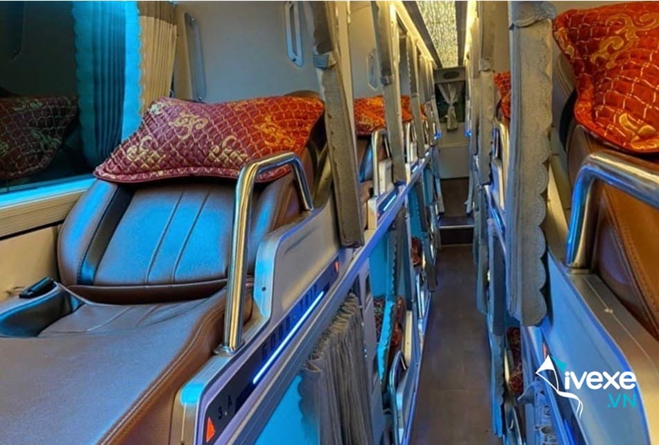 Tiện nghi xe Limousine 34 phòng của xe khách Bốn Luyện