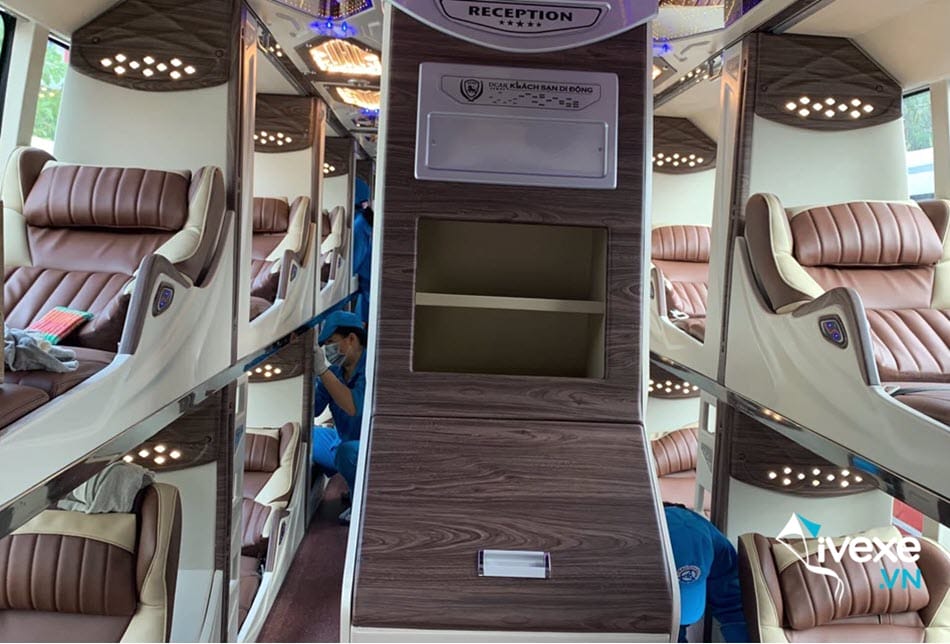 Tiện ích xe Limousine 34 phòng của xe Loan Khởi Cà Mau