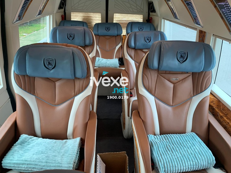 Nội thất cáo cấp của nhà xe Cửa Ông Limousine