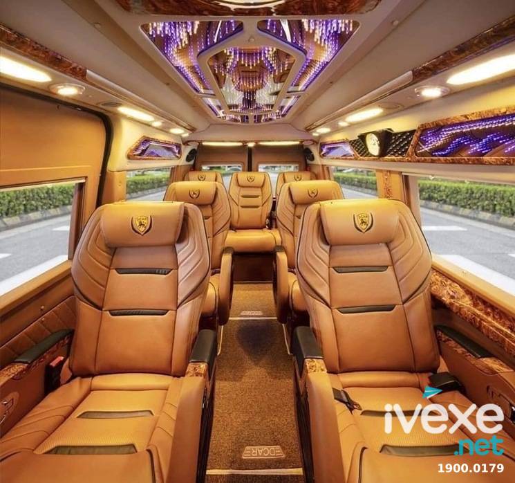 Nội thất cao cấp scuar nhà xe Daily Limousine