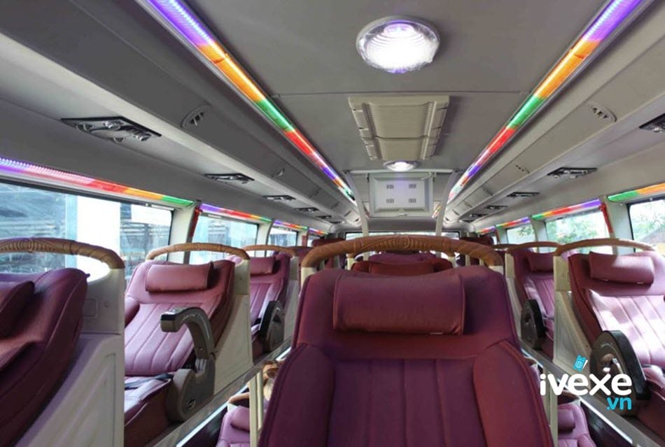 Xe giường nằm 40 hcỗ đời mới của nhà xe Năm Rùm
