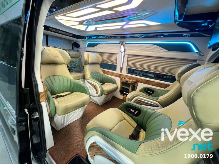 Nội thất cao cấp của nhà xe Hồng Vinh limousine