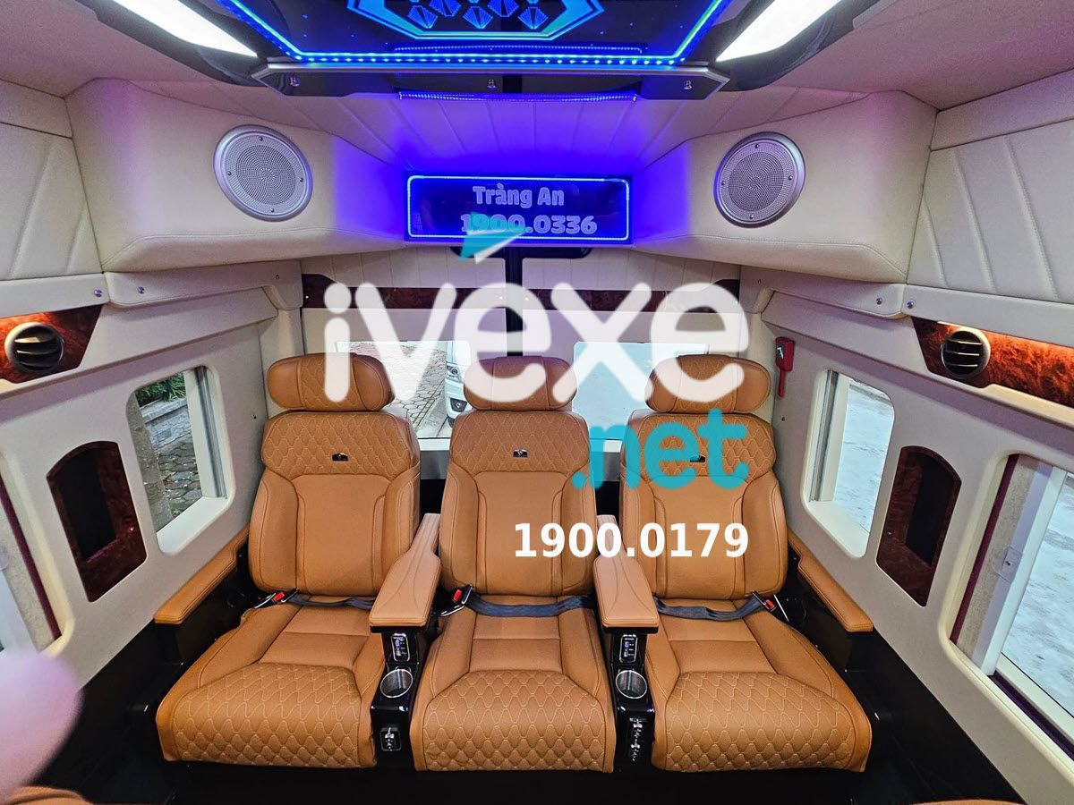 Nội thất xe Tràng An Limousine