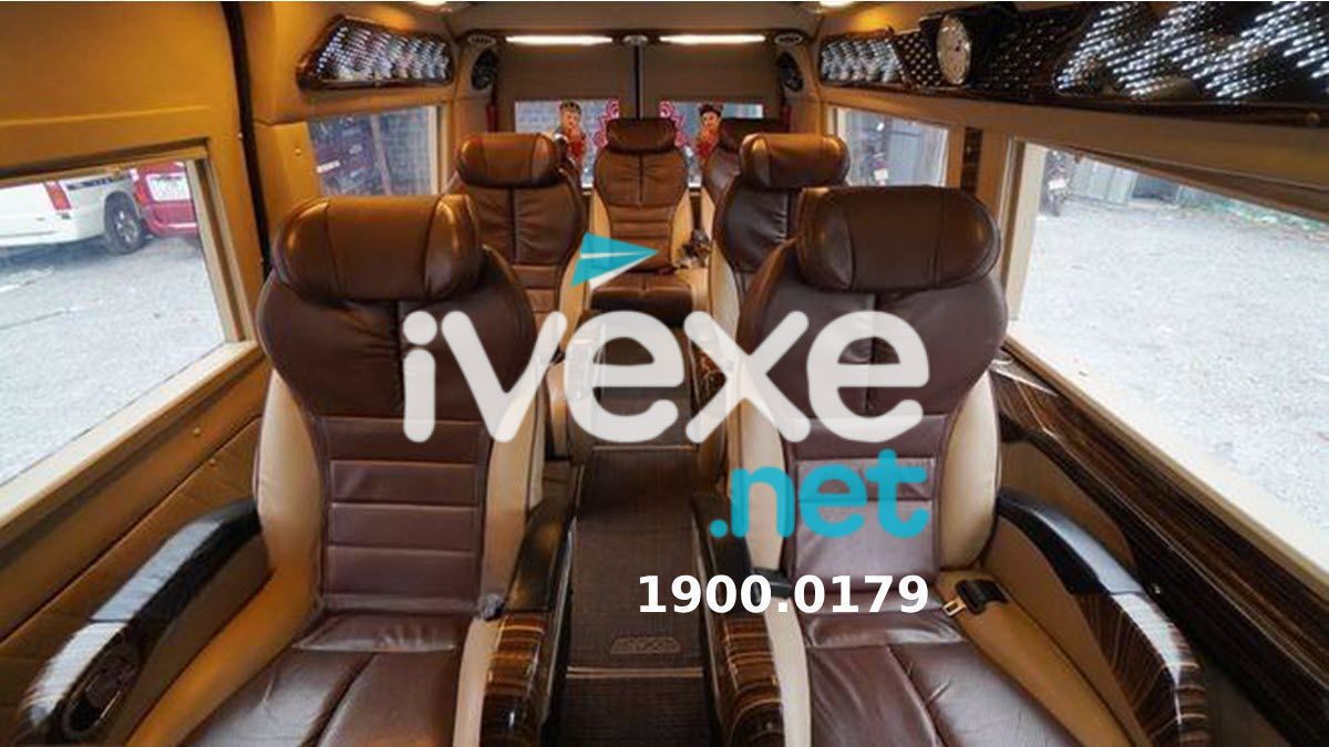 Nội thất xe Hoàng Đạt Limousine