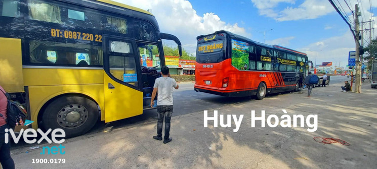 Nhà xe Huy Hoàng chất lượng cao