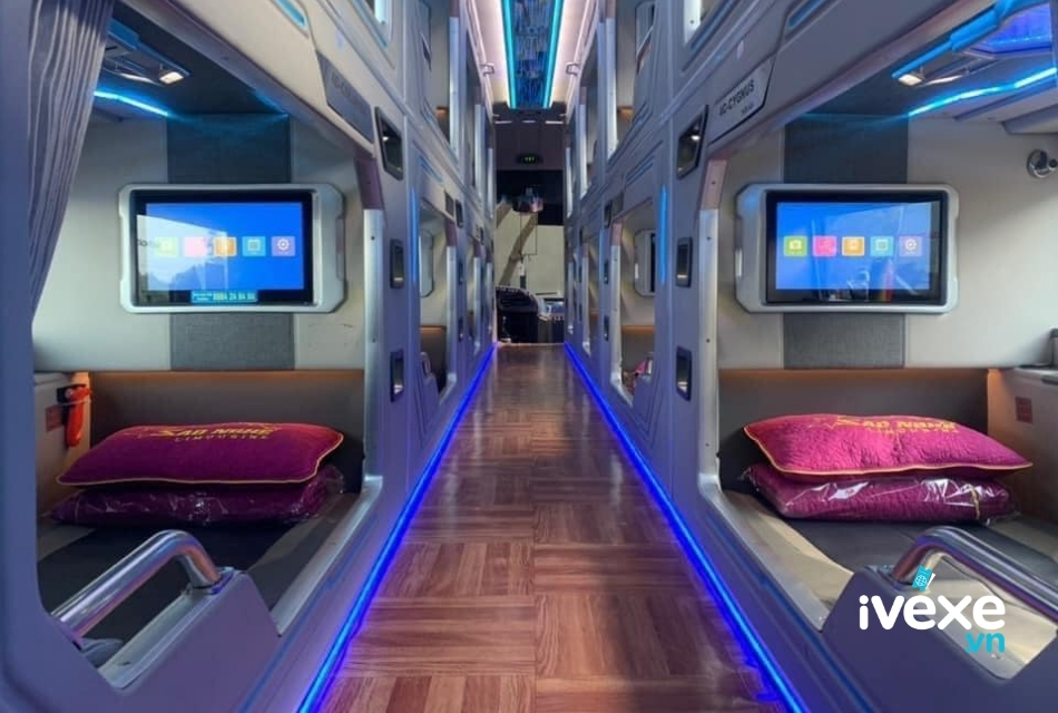 Dòng xe Limousine 22 phòng của nhà xe Sao Nghệ Limousine
