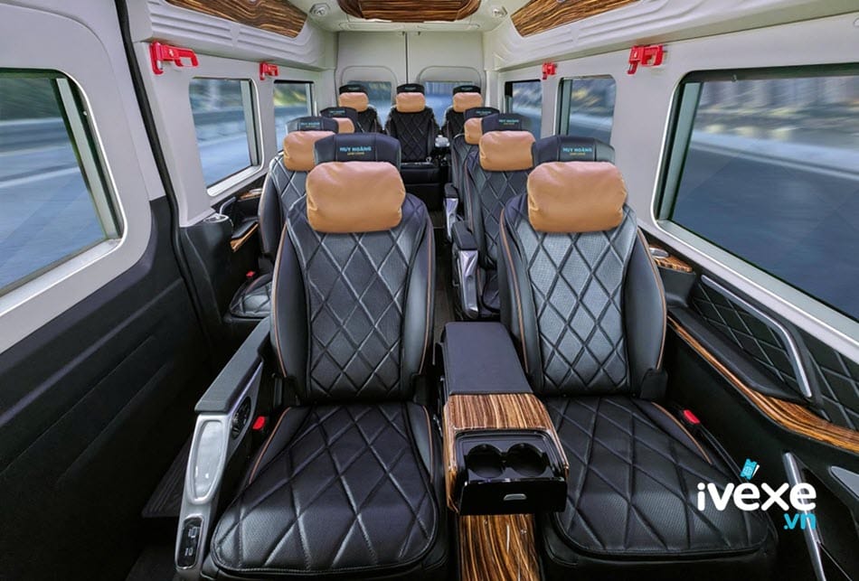 Tiện nghi xe Limousine 9 chỗ của nhà xe Huy Hoàng Limousine