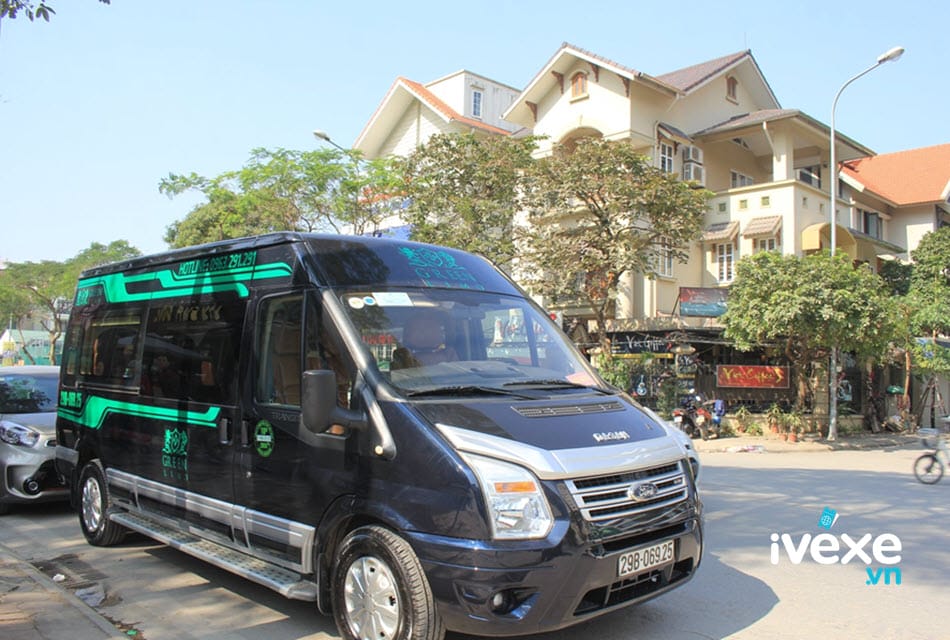 Green Limousine