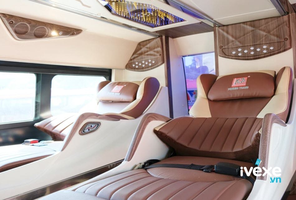 Dòng xe Limousine 33 phòng rộng thoáng của nhà xe Phương Trang Bình Dương