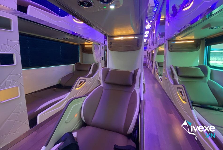 Xe Limousine 34 phòng tiện nghi của nhà xe Gia Phúc Gia Lai