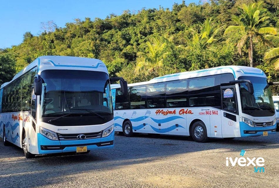 Nhà xe Huỳnh Gia
