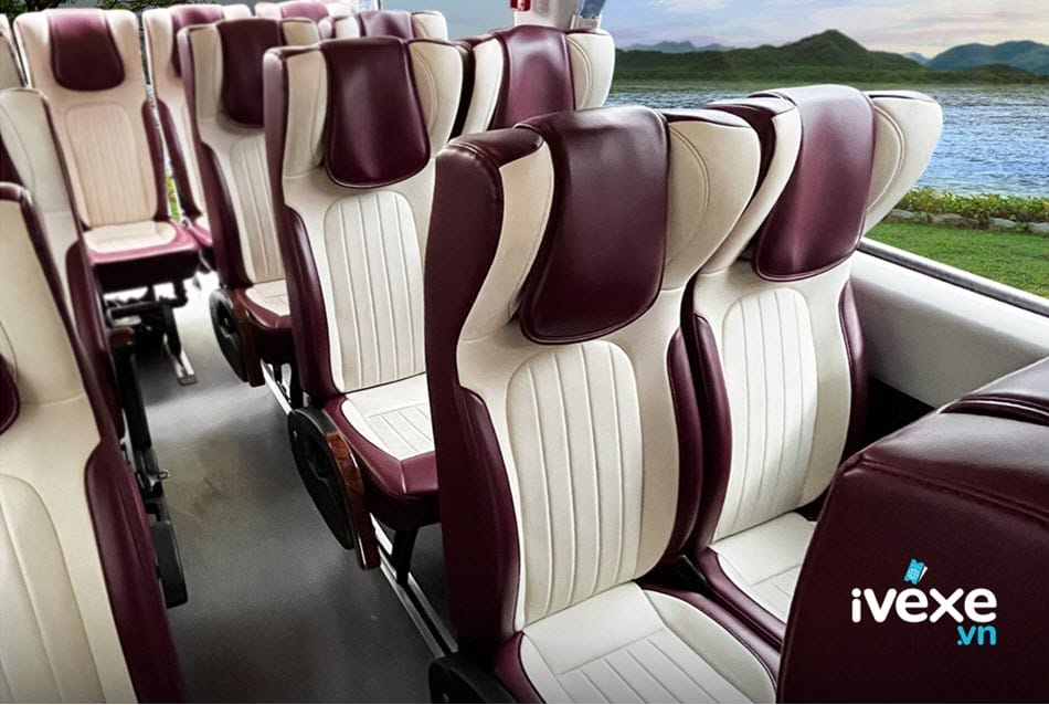 Nội thất xe ghế ngồi 29 chỗ của xe khách Duy Quý