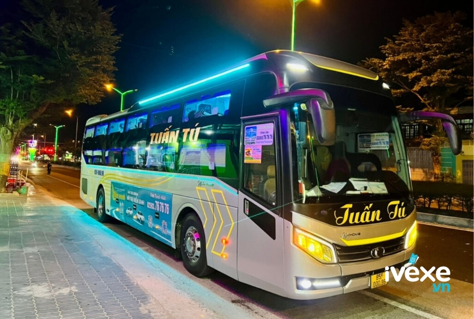 Tuấn Tú