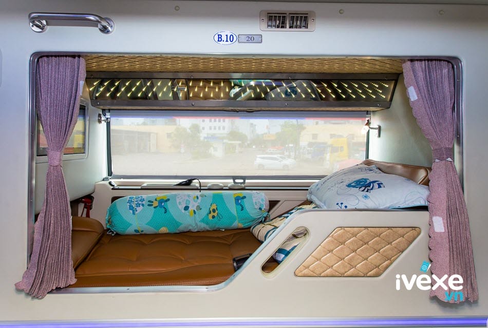Nội thất xe Limousine 22 phòng của xe Trường Thịnh Limousine