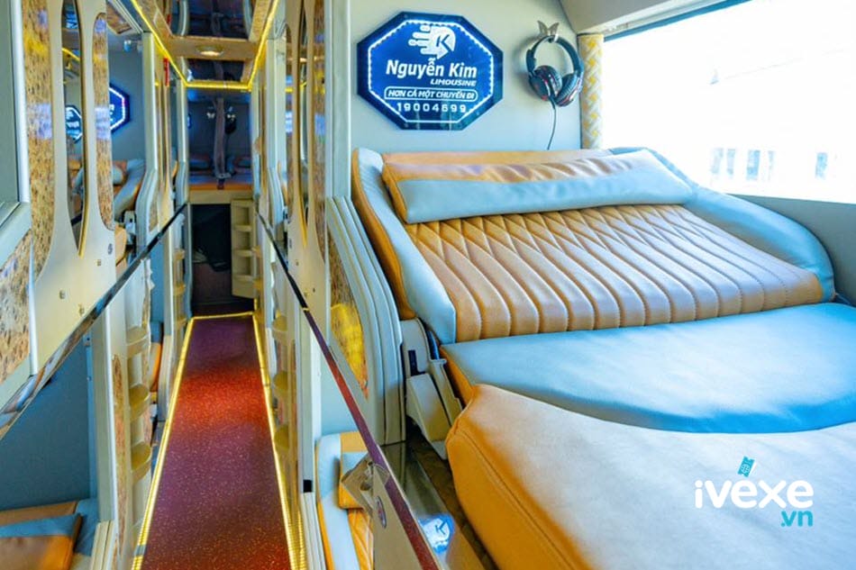 Nội thất xe Limousine 24 phòng của nhà xe Nguyễn Kim Limousine