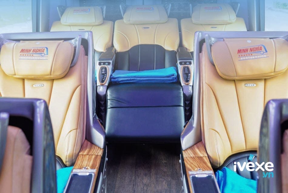 Nội thất xe Limousine 9 chỗ Vip của nhà xe Minh Nghĩa
