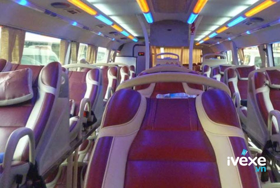 Xe giường nằm 42 chỗ rộng rãi của nhà xe Trà Lan Viên