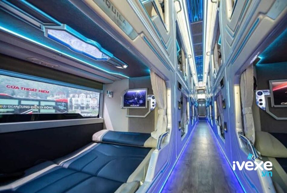 Xe Limousine 22 phòng Vip của xe khách Quốc Tuấn