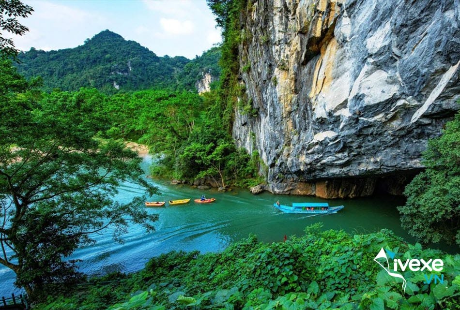Đặt vé xe Sài Gòn đi Quảng Bình giá tốt hiện nay
