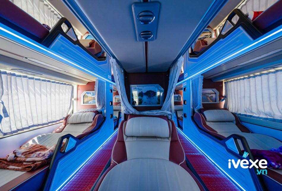 Xe Limousine 34 phòng thiết kế sang trọng của nhà xe Lê Hải