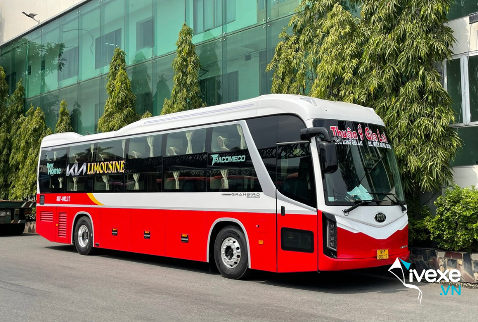Nhà xe Thuận Ý tuyến Hà Nội đi Gia Lai