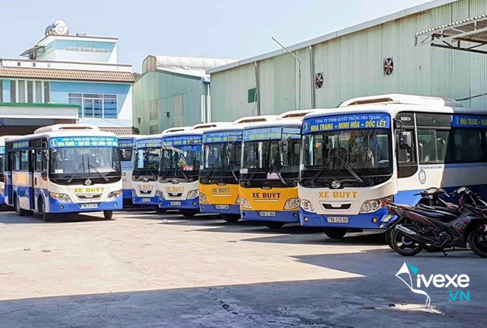 Xe buýt - Phương tiện di chuyển phổ biến đến bến xe phía Bắc Nha Trang