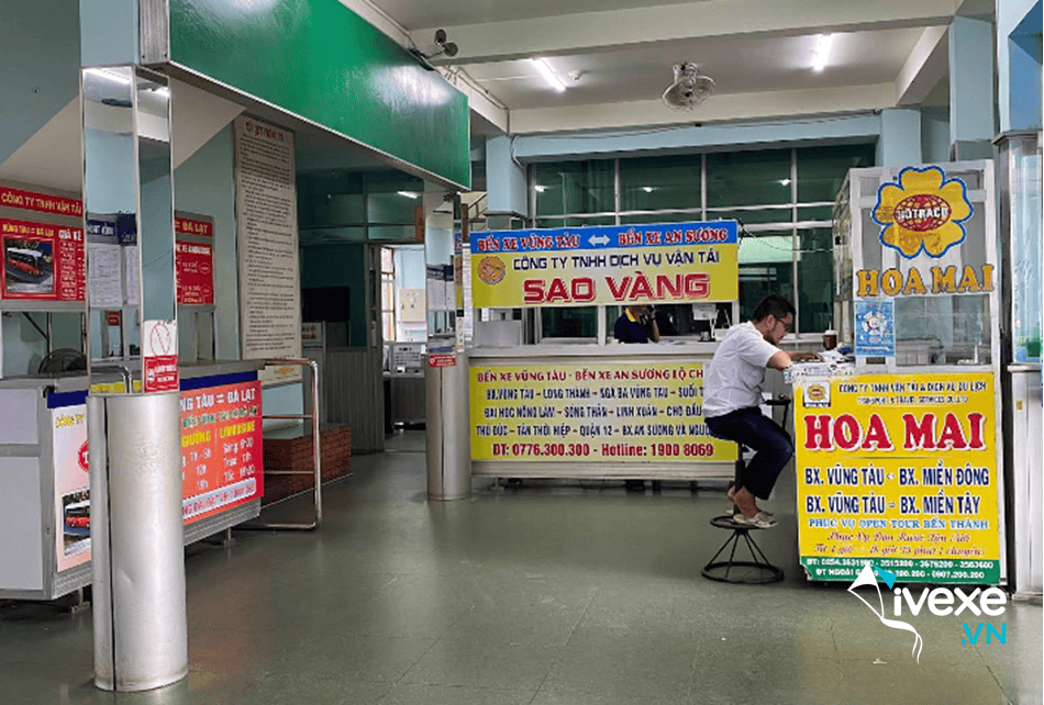 Khu vực quầy vé tại bến xe Vũng Tàu
