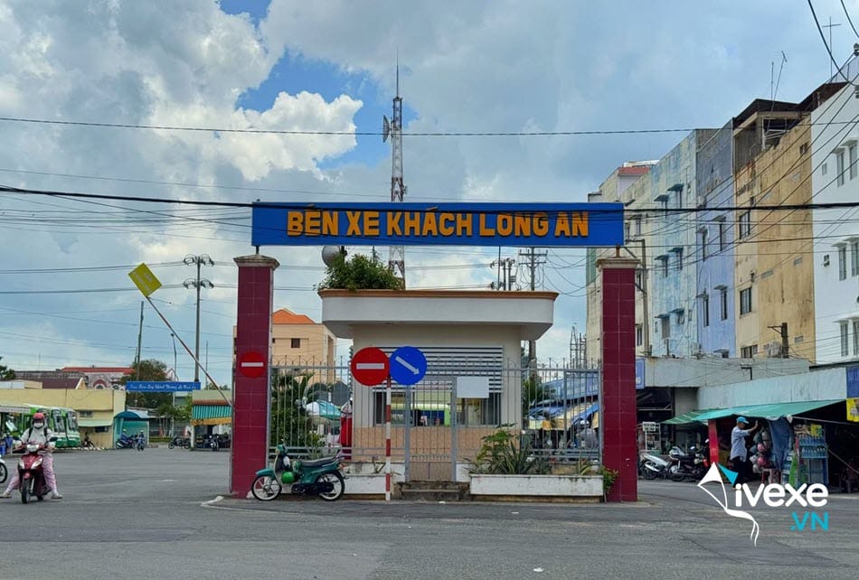 Bến xe Long An