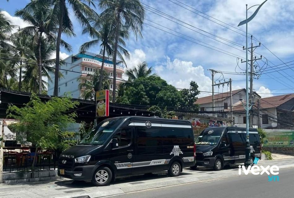 Nhà xe ADT Limousine tuyến Sài Gòn đi Phan Thiết phục vụ dòng xe Limousine chất lượng cao
