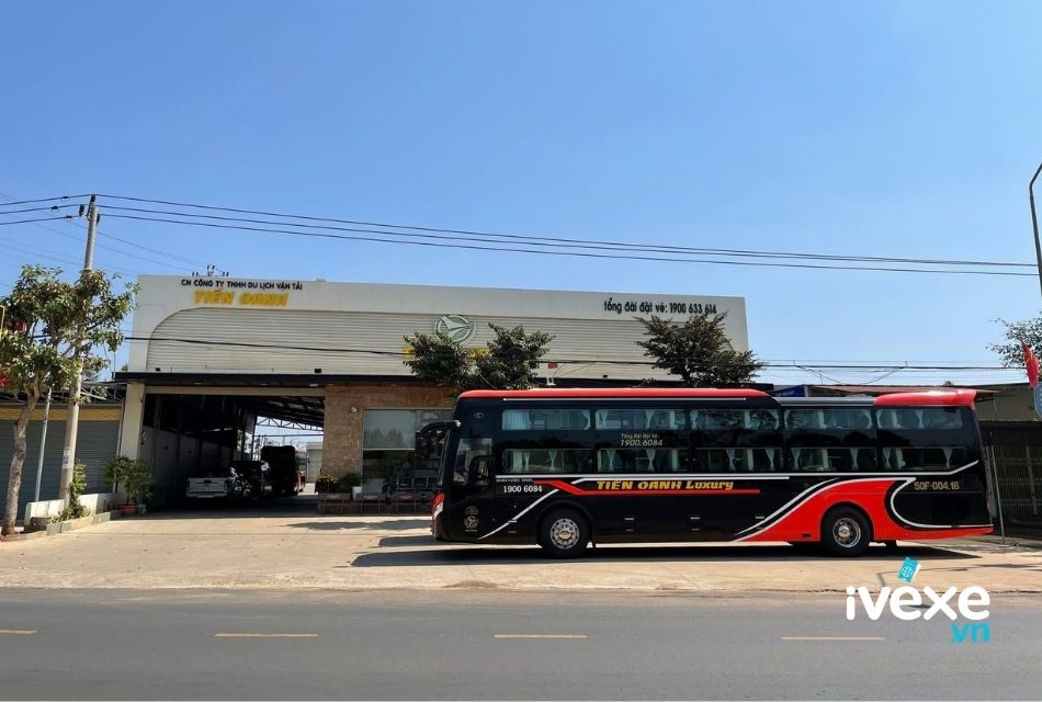 Nhà xe Tiến Oanh tuyến Đà Lạt đi Sài Gòn xe Limousine chất lượng cao