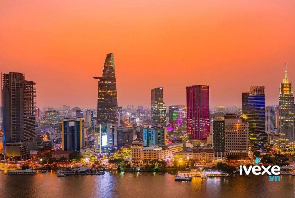 Vé xe Limousine từ Đà Lạt, Lâm Đồng đi Sài Gòn mới nhất