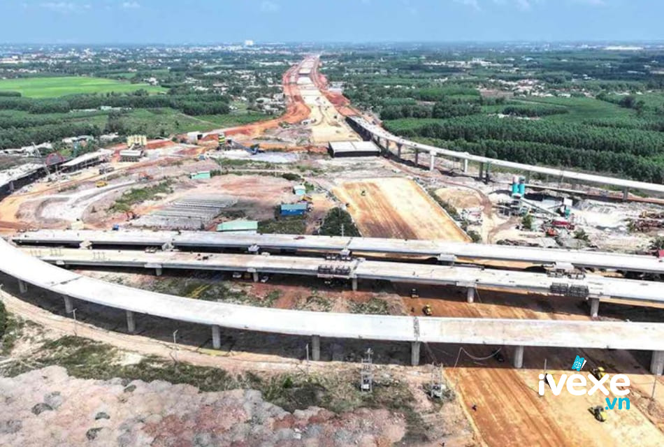 Tuyến cao tốc nối TP.HCM và Đồng Nai dần hoàn thành