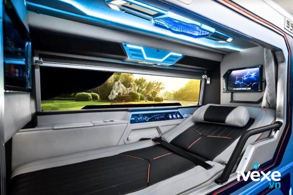 Dòng xe Limousine 22 phòng cao cấp, riêng tư của nhà xe Hoa Công