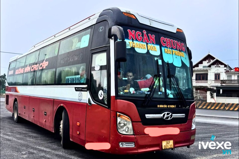 Ngân Chung