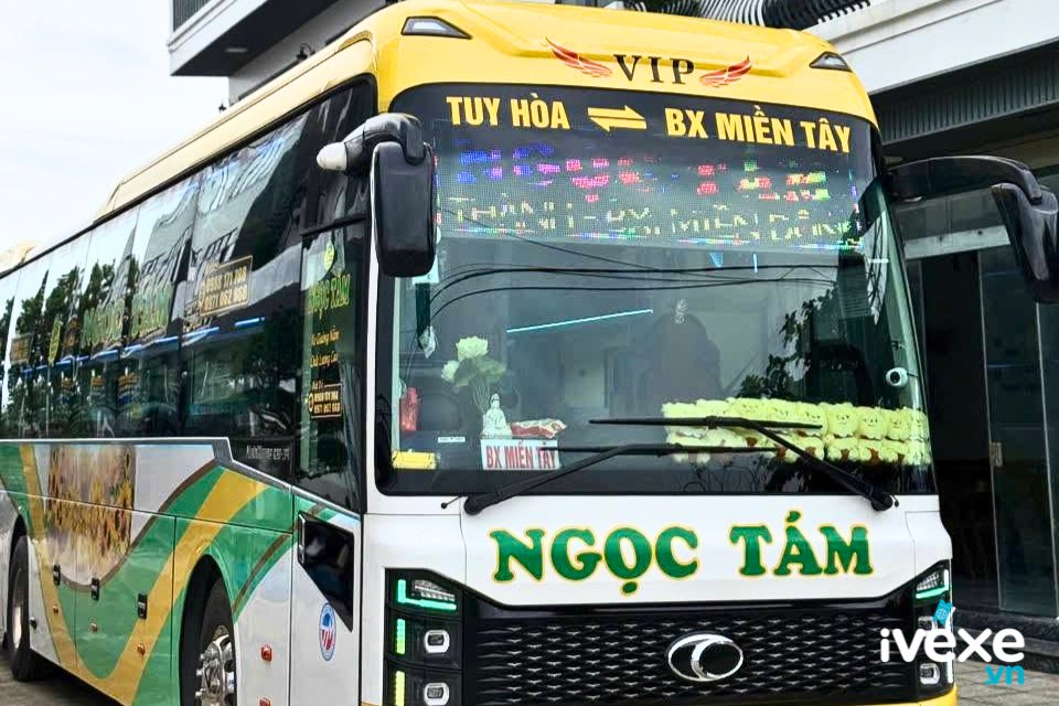 Ngọc Tám