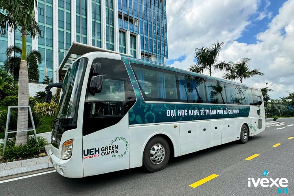 Nhà xe Shuttle Bus UEH