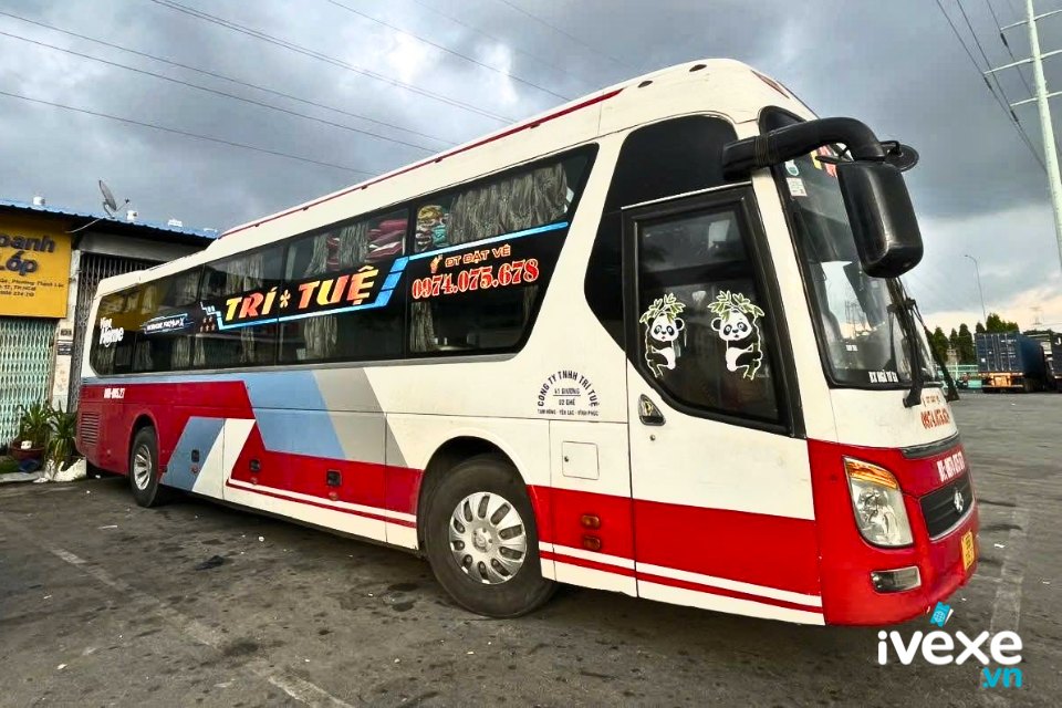 Nhà xe Trí Tuệ